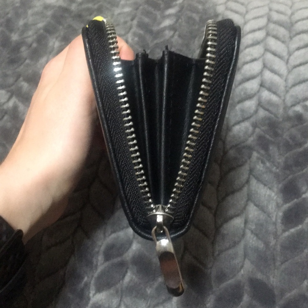 Wallet - Picture 4 of 4